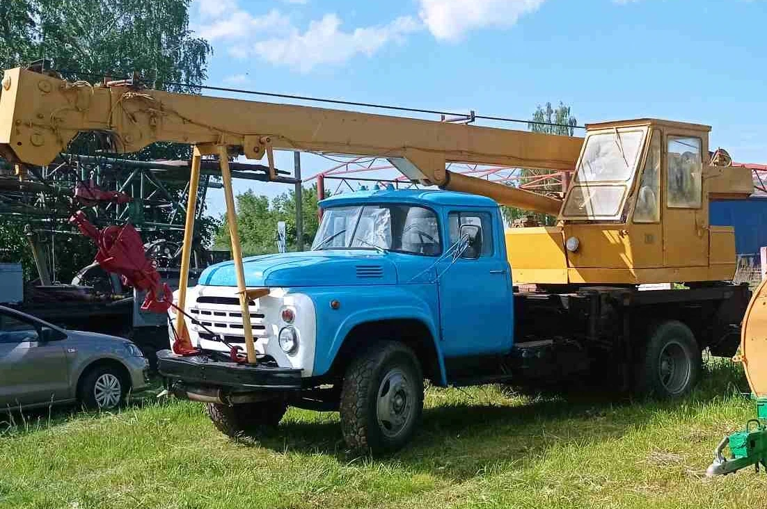 Автокран колесный КС-2571A