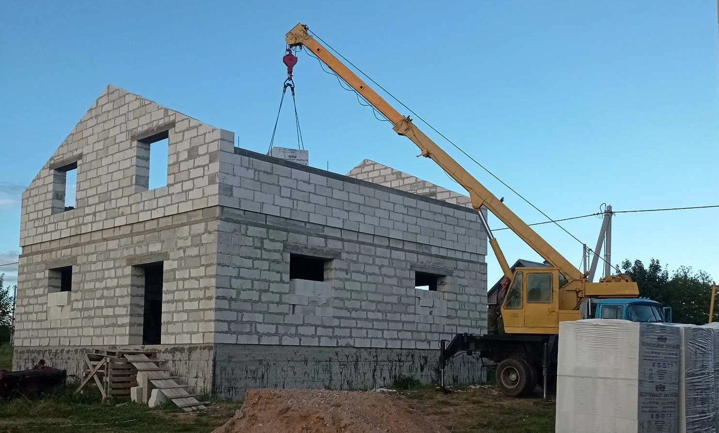 Услуги автокрана - монтаж, погрузка-разгрузка грузов