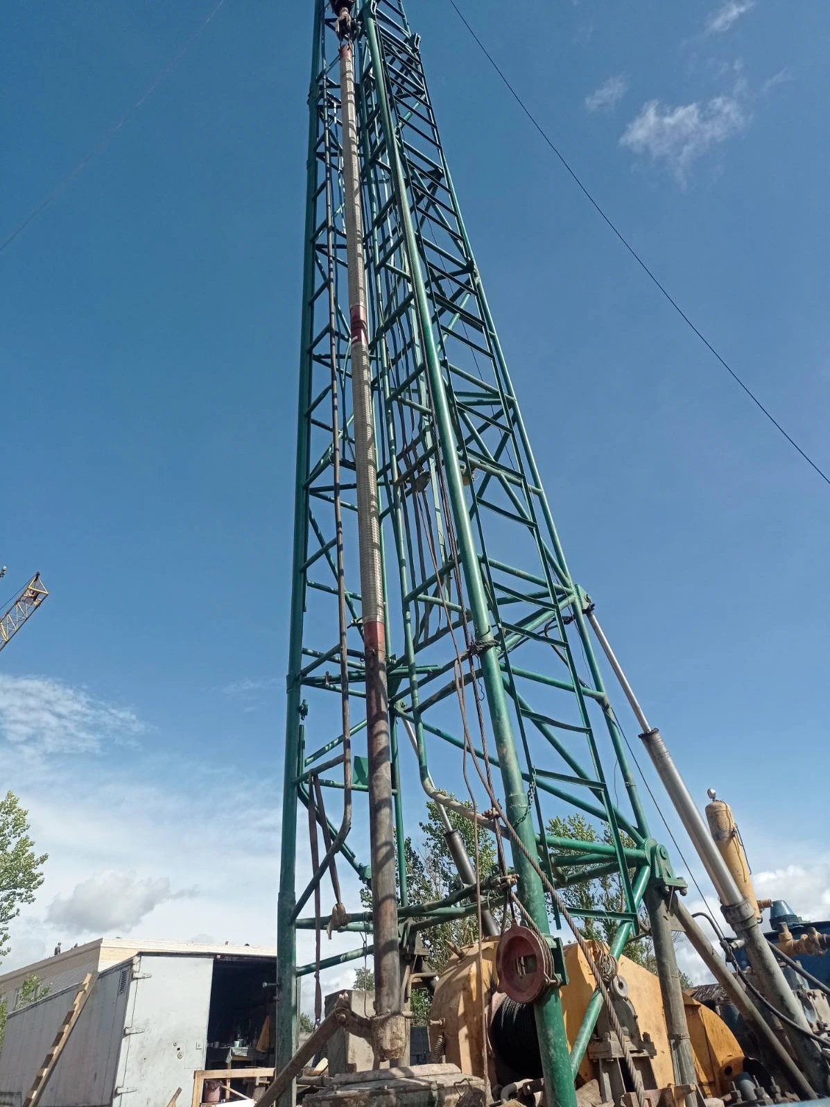 Установка фильтровальной колонны в скважину