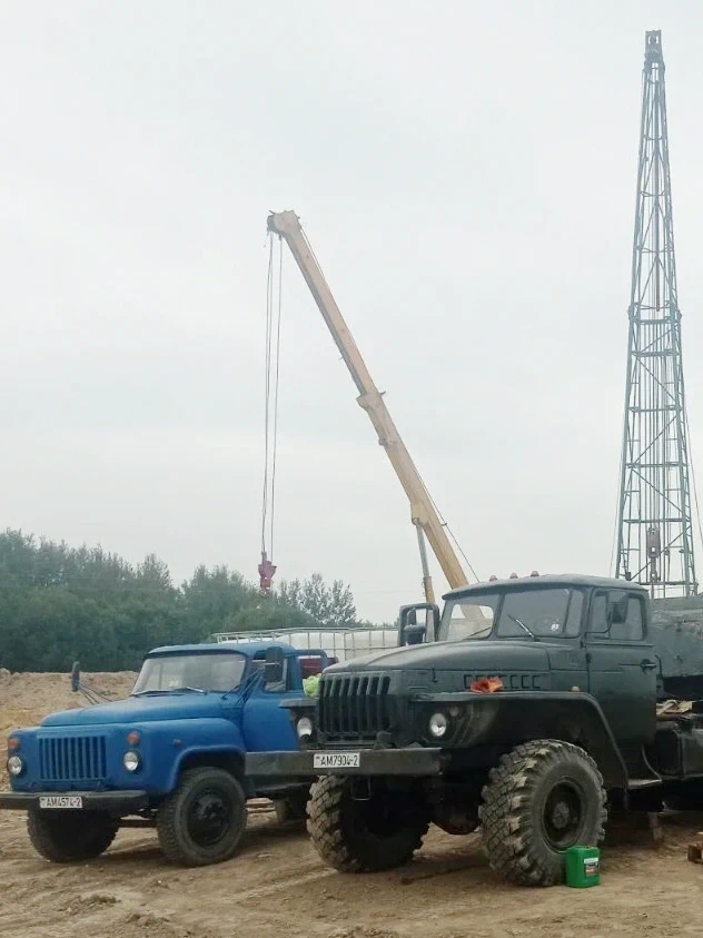 Аренда тягача-вездехода и автокрана